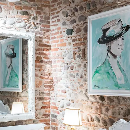 Regia Rosetta - Royal Borghetto 3* فاليجيو سول مينشيو