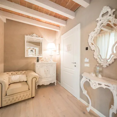 Regia Rosetta - Royal Borghetto Bed & Breakfast 3*