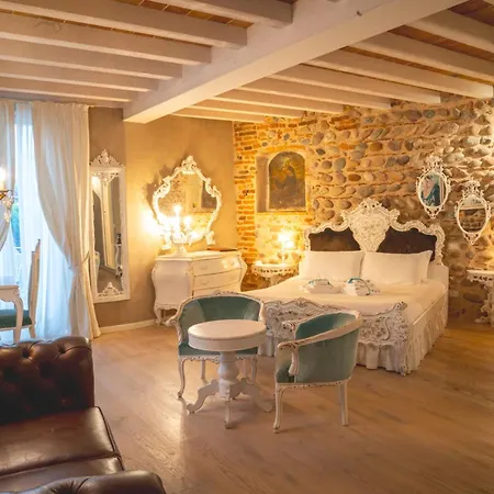 Regia Rosetta - Royal Borghetto Bed & Breakfast 3*