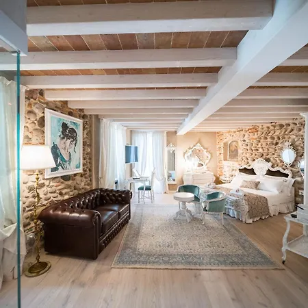 Bed & Breakfast Regia Rosetta - Royal Borghetto 3*