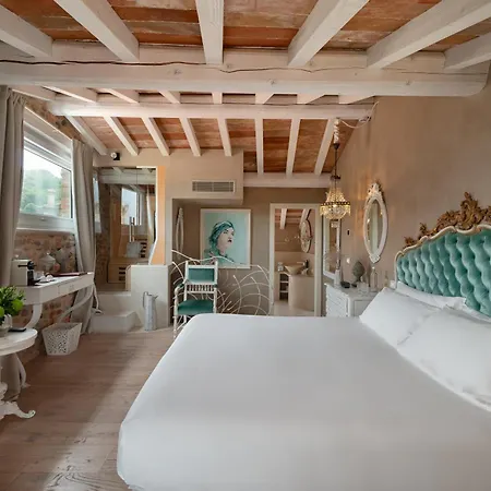 Bed & Breakfast Regia Rosetta - Royal Borghetto 4*