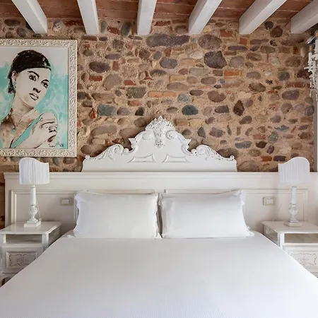 Regia Rosetta - Royal Borghetto Bed & Breakfast 4*