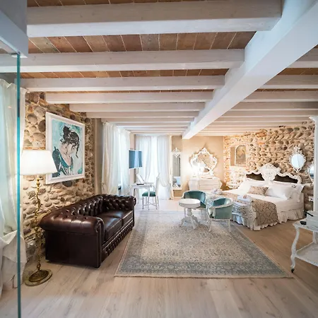 Regia Rosetta - Royal Borghetto Bed & Breakfast 4*