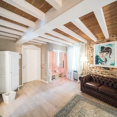 Bed & Breakfast Regia Rosetta - Royal Borghetto 4*