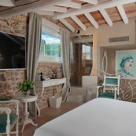 Regia Rosetta - Royal Borghetto Bed & Breakfast